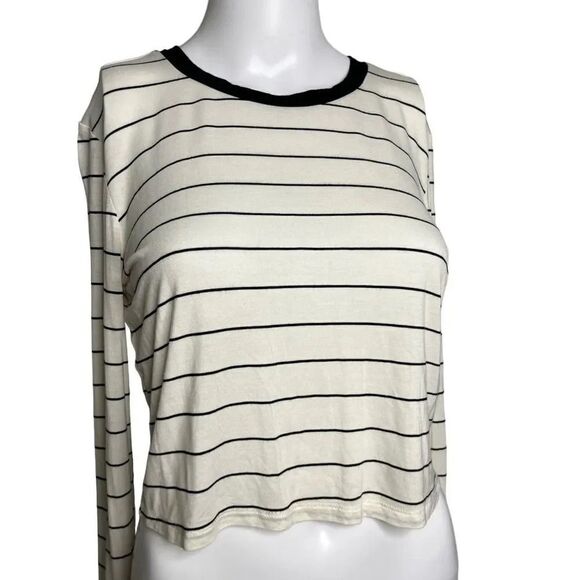 Forever 21 Horizontal Striped Long Sleeve Top Cream and Black Size Small - Picture 1 of 4
